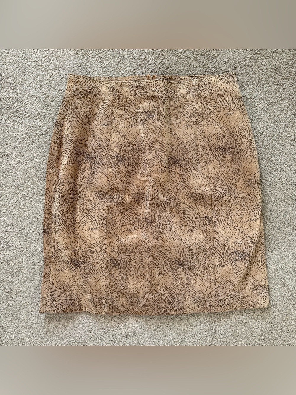 VTG Jacqueline Ferrar Beige Brown Animal Print Leather Pencil Skirt Lined 14